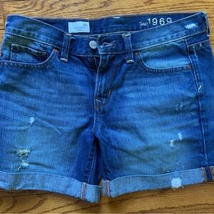 Gap Women's Blue Denim Sexy Boyfriend Shorts, Size 26r